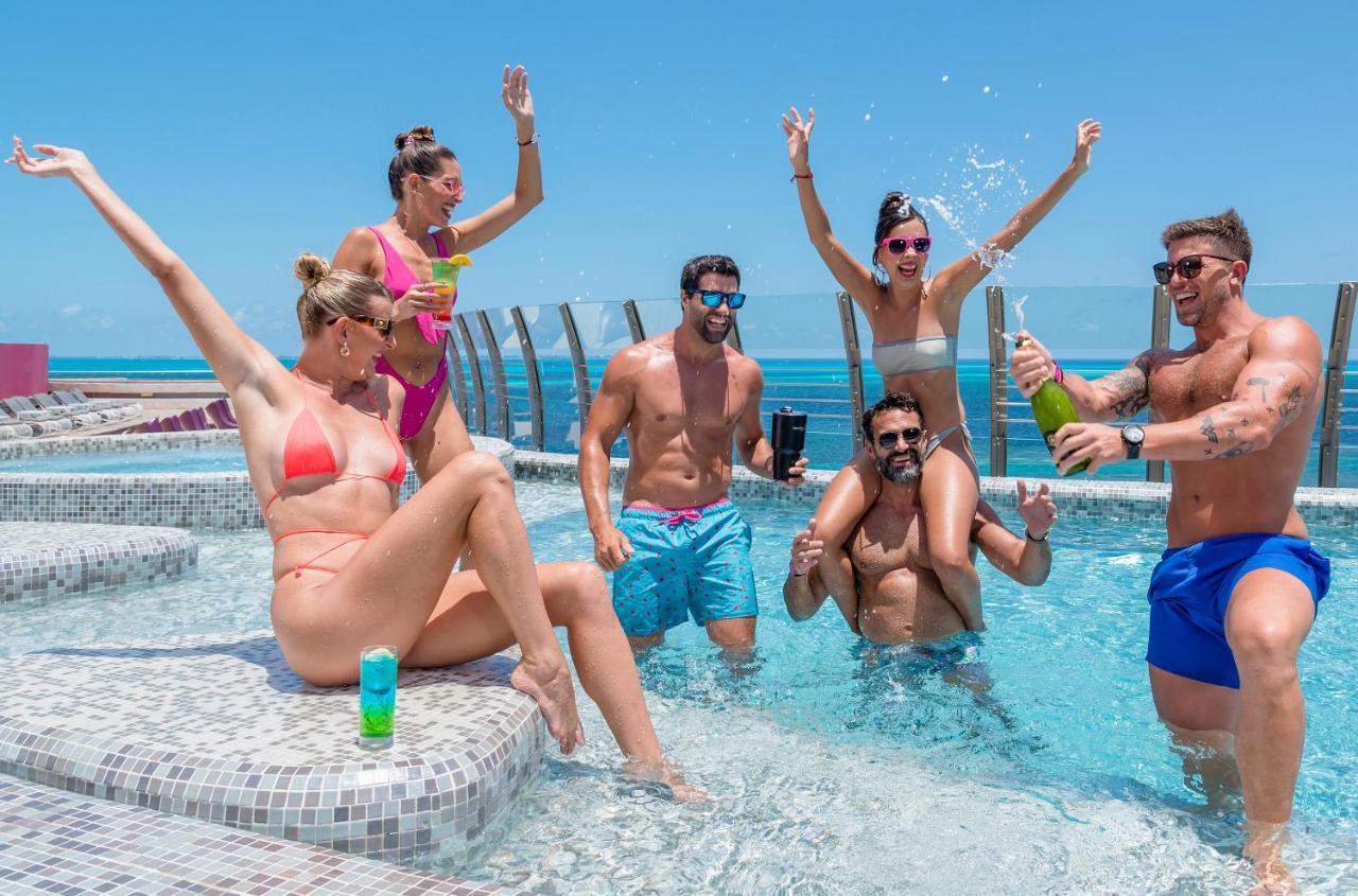 Temptation At The Tower Cancun Resort (Adults Only) エクステリア 写真